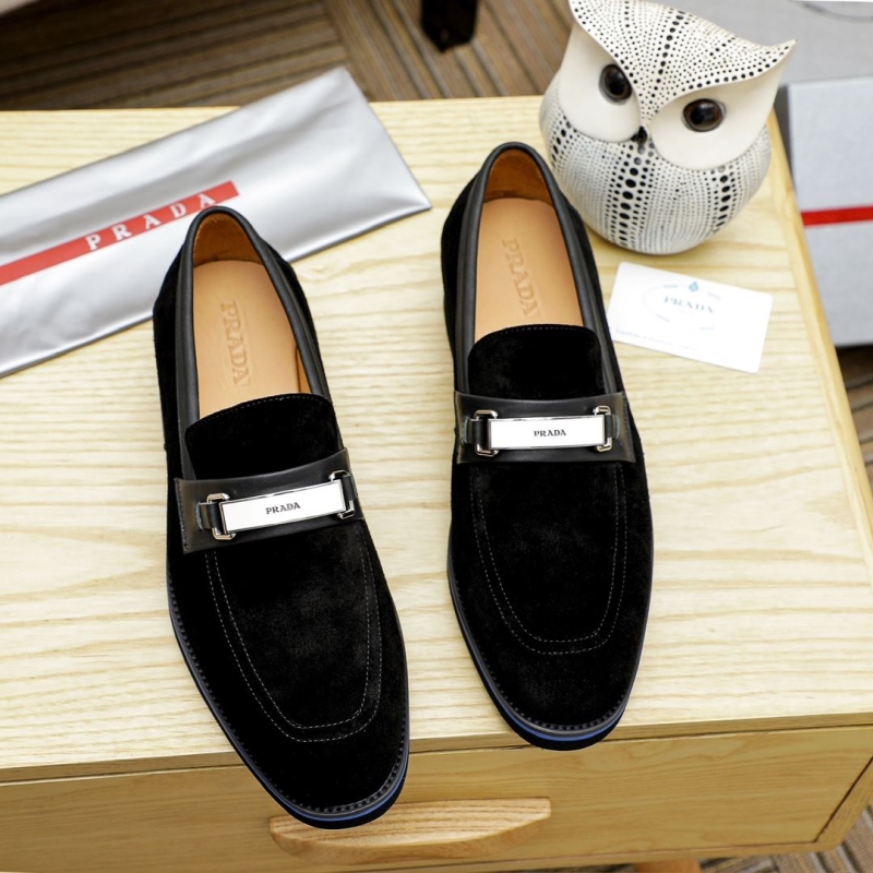 Pra*a leather shoes